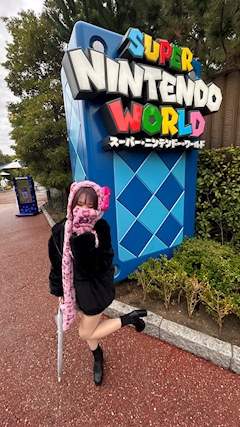 プロフィール写真2・かすみ|QUEEN-minis cafe-・クイーン ミニスカフェ - 神田のガールズバー