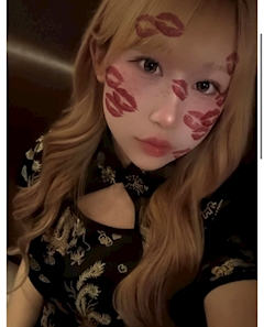 つき