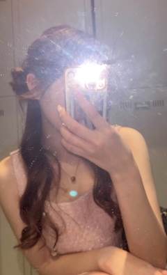 プロフィール写真1・りあ【夜】｜CLUB Cronos・クロノス - 梅田のキャバクラ