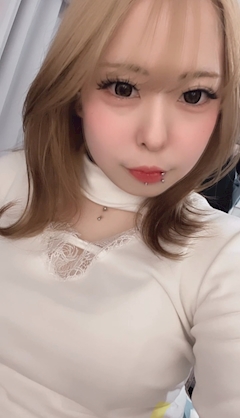 プロフィール写真12・ぽめ(オリシャン余ってます助けて下さい)|春吉倶楽部・ハルヨシクラブ - 春吉・西中洲のガールズバー