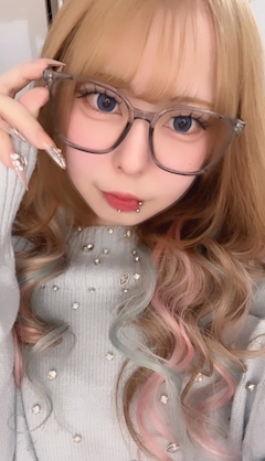 プロフィール写真11・ぽめ(オリシャン余ってます助けて下さい)|春吉倶楽部・ハルヨシクラブ - 春吉・西中洲のガールズバー