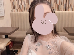 最近ブログを始めた女の子