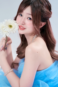 プロフィール写真3・弥　海砂｜歌舞伎町キャバクラ・ランマル 蘭〇