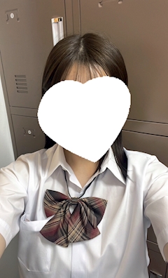 Z Cafe女性キャスト体験ひな