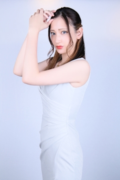 プロフィール写真1・真城みく｜CLUB LOOP・ループ - 函館のニュークラブ（キャバクラ）