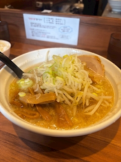 もな