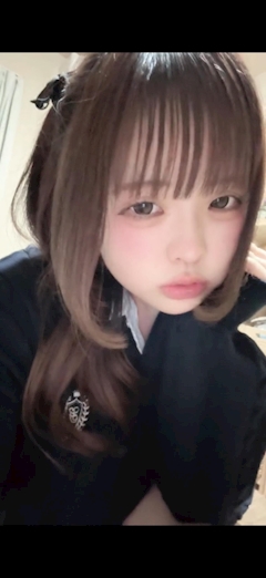 最近ブログを始めた女の子