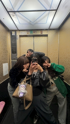 しほ「しゅっきんですっ！」