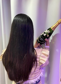 プロフィール写真1・ウタ｜ル・ココン・ル・ココン - 池袋西口のガールズバー