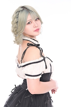 プロフィール写真2・ある｜LALKA QUEENDOM・ラルカクイーンダム - 歌舞伎町のコンカフェ
