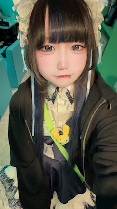プロフィール写真2・けろ💚みんもん十三｜MINTY MONSTER 十三・ミンティーモンスター - 十三のコンカフェ