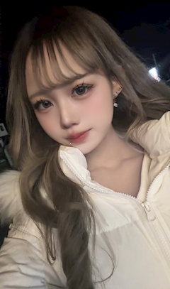 プロフィール写真1・もも【atB成田】｜GIRLS MUSIC BAR  “ at B ”・アットビー - 成田のガールズバー