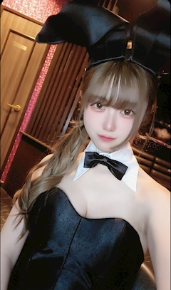 プロフィール写真1・すみれ｜Party Bunny 長崎店・パーティーバニー ナガサキテン - 長崎市・思案橋のガールズバー