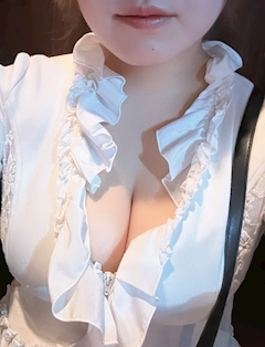 プロフィール写真1・東条りん|十三 キャバクラ・ビーパニック