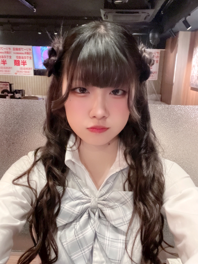 ねゆ Olive IKB・オリーブ池袋店