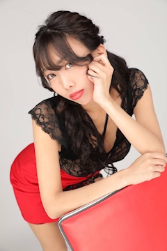 プロフィール写真7・桜咲 いよ｜CLUB ONE CHAN ミナミ 宗右衛門・ワンチャン ミナミ ソエモンチョウ - ミナミの熟女パブ/熟女キャバクラ