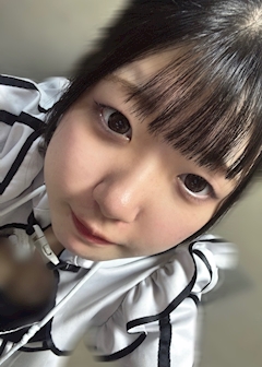 ねむ「👱🏻‍♀️🎀」
