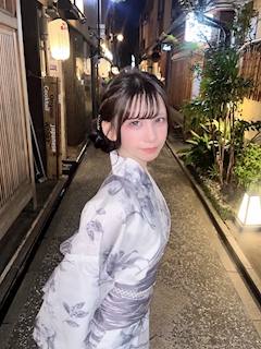 プロフィール写真10・えま｜海の中・ウミノナカ - 木屋町のコンカフェ