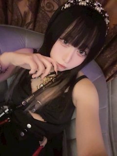 プロフィール写真1・四葩͛💠|アラジンシーシャcafe&バー - 名駅 西口のコンカフェ