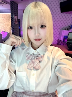 プロフィール写真3・白雪ねる|めいどinしゅしゅ - 中洲のガールズバー