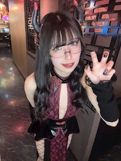 プロフィール写真4・レイ【龍幻酒家】｜龍幻酒家・リュウゲンシュカ - 歌舞伎町のコンカフェ