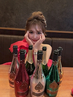 プロフィール写真3・英里香|祇園 BLOOM・ブルーム - 祇園のキャバクラ
