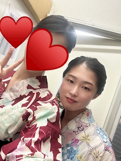 野々山 ゆの「W主任♥️」
