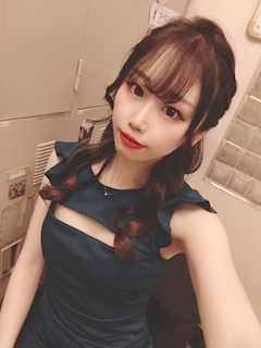 静空 かりん「しゅ！週ラス出勤しました🍒✨」