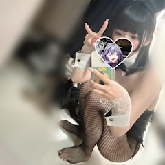 最近ブログを始めた女の子