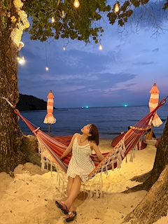 プロフィール写真1・もえ　ラウンジルーナ🌙｜Lounge Lu-na・ルーナ - 池袋西口のガールズバー