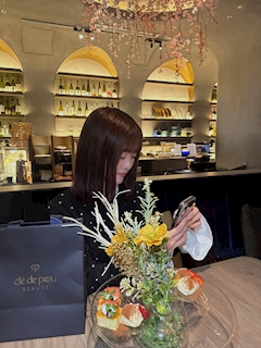 プロフィール写真4・みゆう【新橋JJ自由時間】|JJ-自由時間-・ジェイジェイ - 新橋のガールズバー