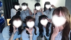 ゆな「1周年🩵️🫧」