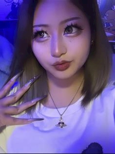 プロフィール写真3・もも ◆BAR FAIRY◆｜BAR FAIRY -なんば店-・フェアリー ナンバテン - ミナミのガールズバー