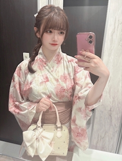🩷るな❤︎秋葉原LaDen本館💛