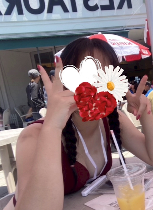 プロフィール写真1・メグ　economy｜