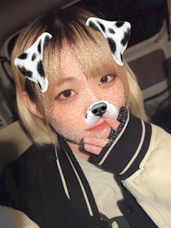 プロフィール写真5・りか｜E's Bar・イーズバー - 沼津のガールズバー