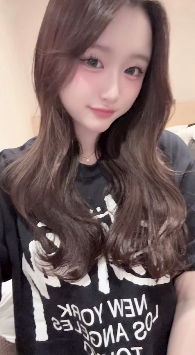 プロフィール写真3・セリナ|