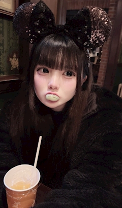 あむ「ぽてぽていちごのクレープ包み」