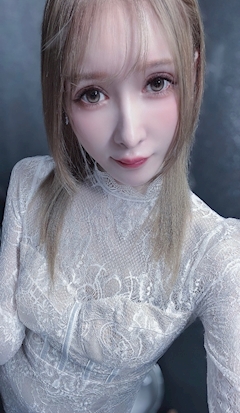 水月セリナ「泣😿」
