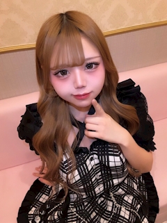 プロフィール写真1・なる🤍｜ろぜきゃす・ロゼキャス - 池袋東口のコンカフェ