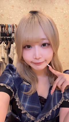 プロフィール写真2・れいか｜ろぜきゃす・ロゼキャス - 池袋東口のコンカフェ