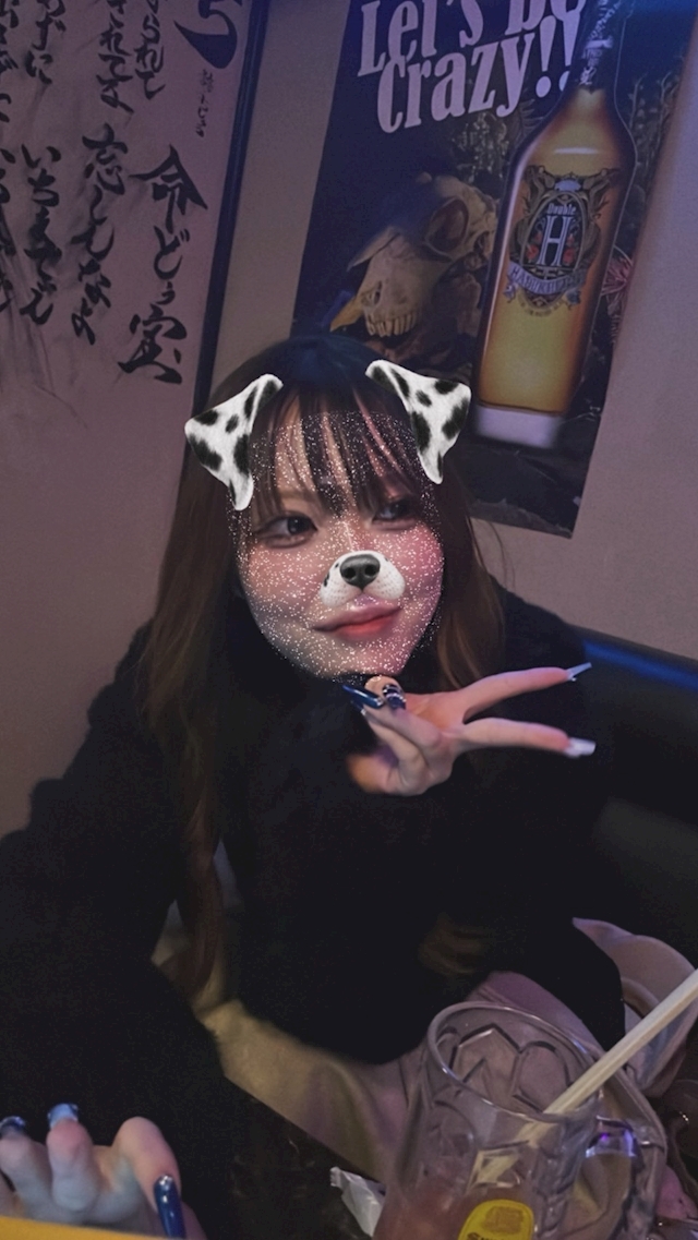 もも 私服 Girls Bar FUN