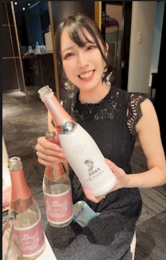 プロフィール写真5・みく|SERENA・セレナ - 名古屋 錦のスナック