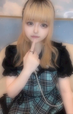 プロフィール写真3・ねね｜ろぜきゃす・ロゼキャス - 池袋東口のコンカフェ