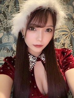 プロフィール写真3・AYUNA(店長)🩷池袋西口リゾート1st🏝️🎯|Resort(リゾート)GIRLS DARTS BAR - 池袋西口のガールズバー