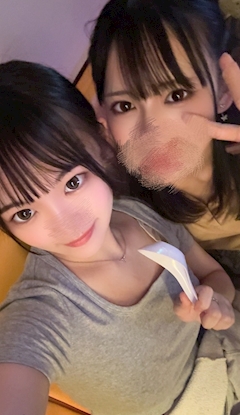 ひとせ　Vivienne「すみれ＝レンゲ🍜」