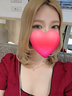 ノエル「出勤してます🩷」