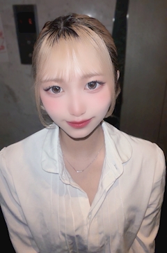 プロフィール写真1・イソ|KARA・カラ - 名古屋 錦のコンカフェ
