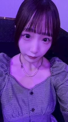 にこ「急に暑い(> <)」