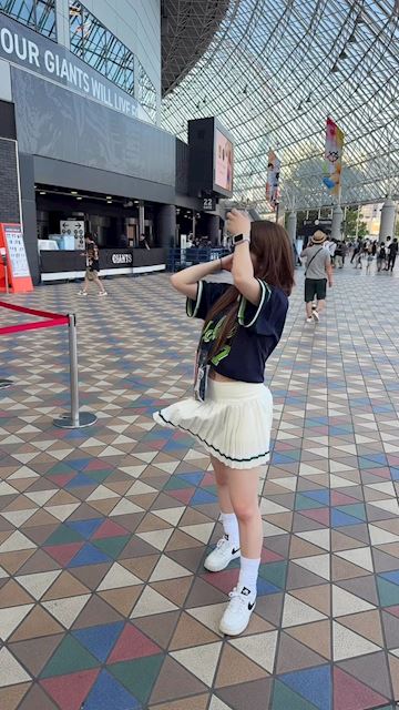 もね🐧⛱️のプロフ動画